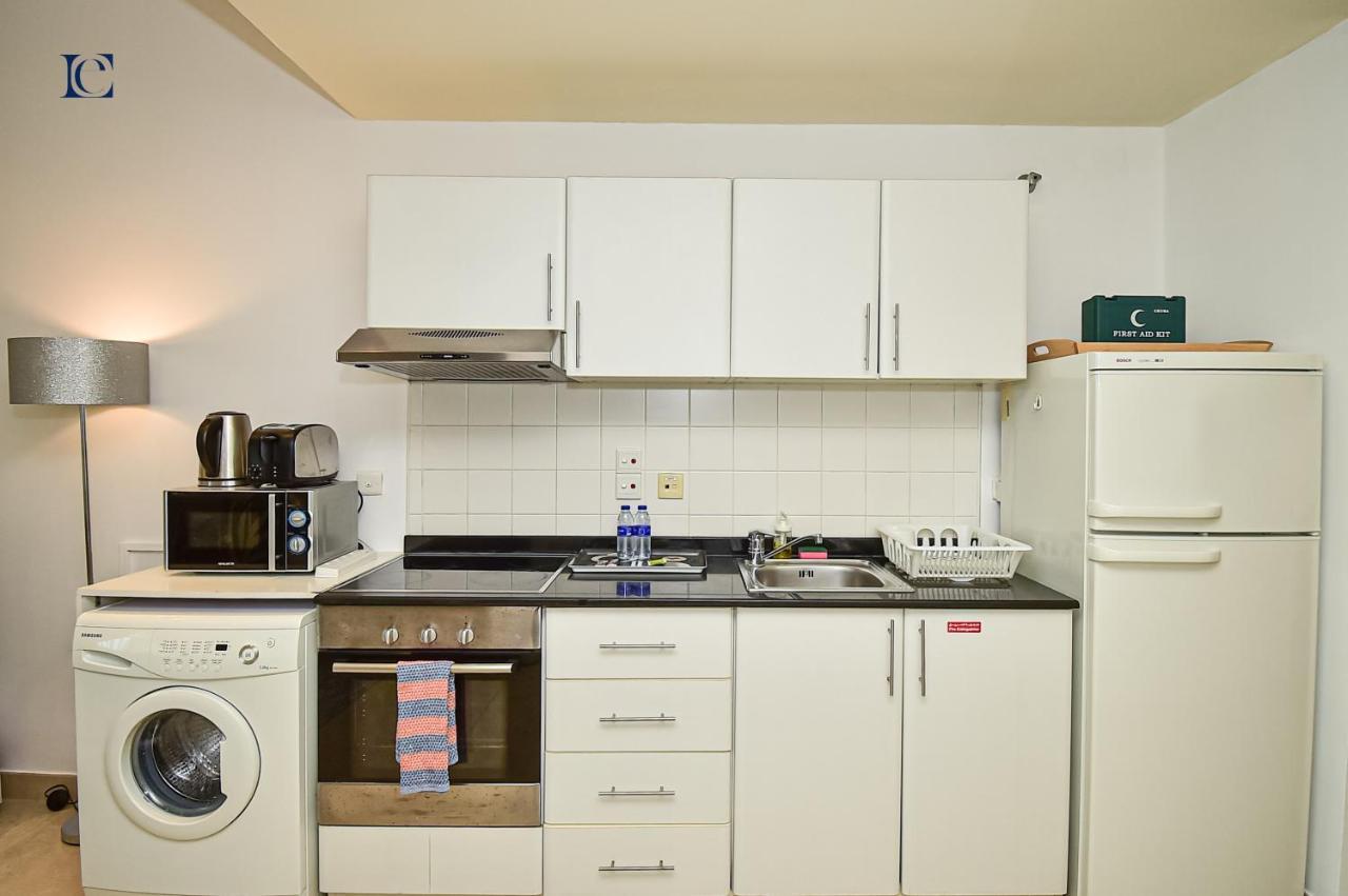 Luxury Escapes - Budget Studio With Balcony, Yacht Bay Marina Dubai Luaran gambar